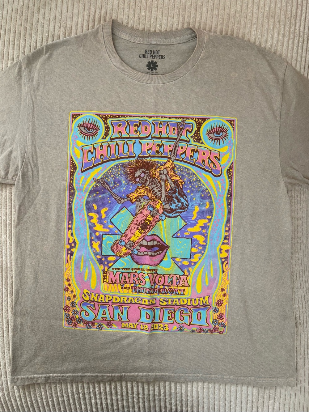 Red Hot Chili Peppers San Diego Graphic Tee - Taupe Size Large